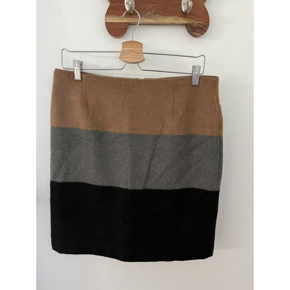 EUC Amanda + Chelsea Women's Colorblock Wool Blend Mini Skirt